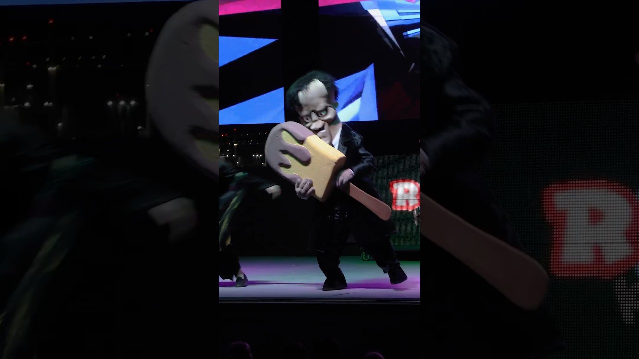 Addams Family on vacation #kidsshowuae #kidsshow #showdubai #dubai