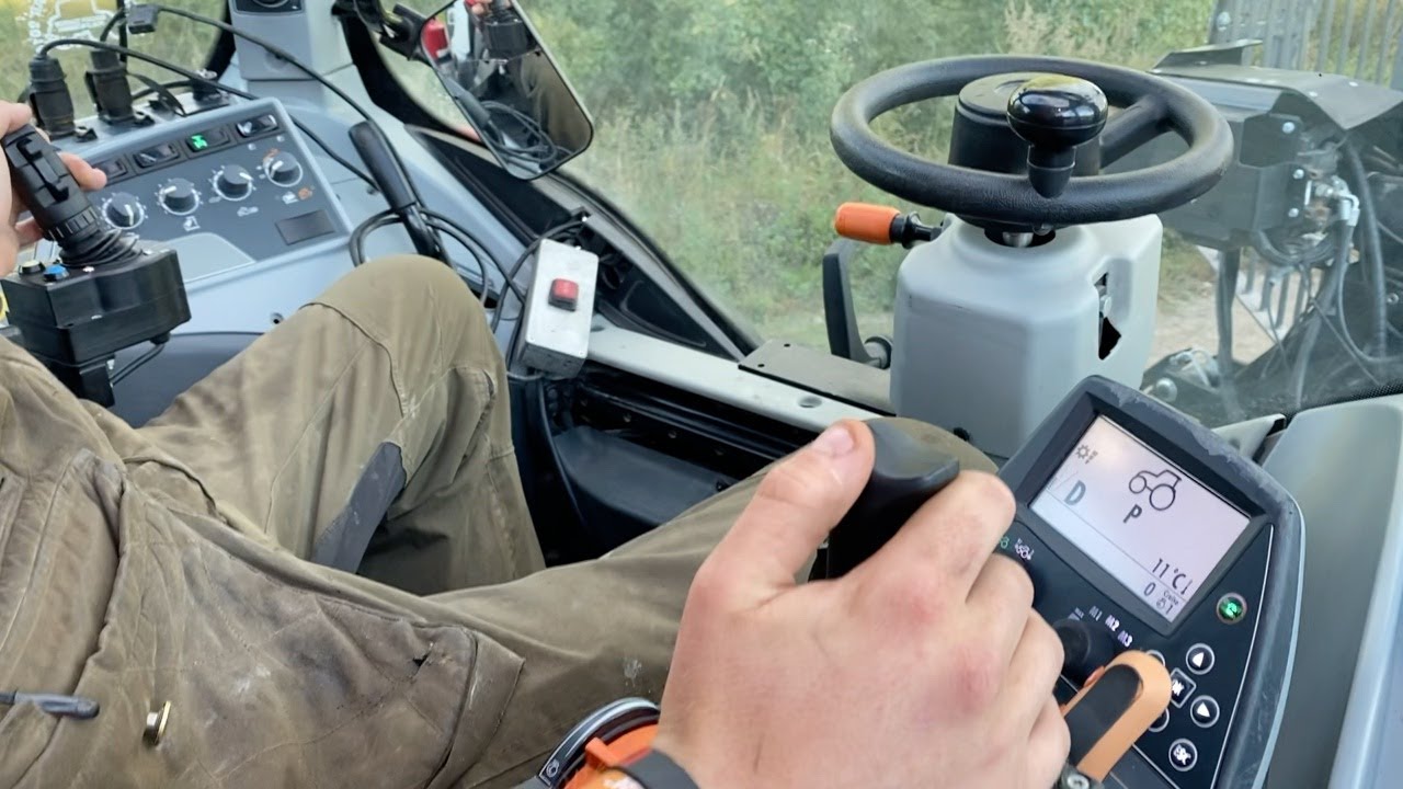 Köp Skogsekipage Valtra N174 Twintrac på Klaravik