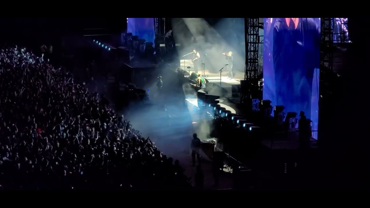 Chop Suey - System of a Down live in Toronto 