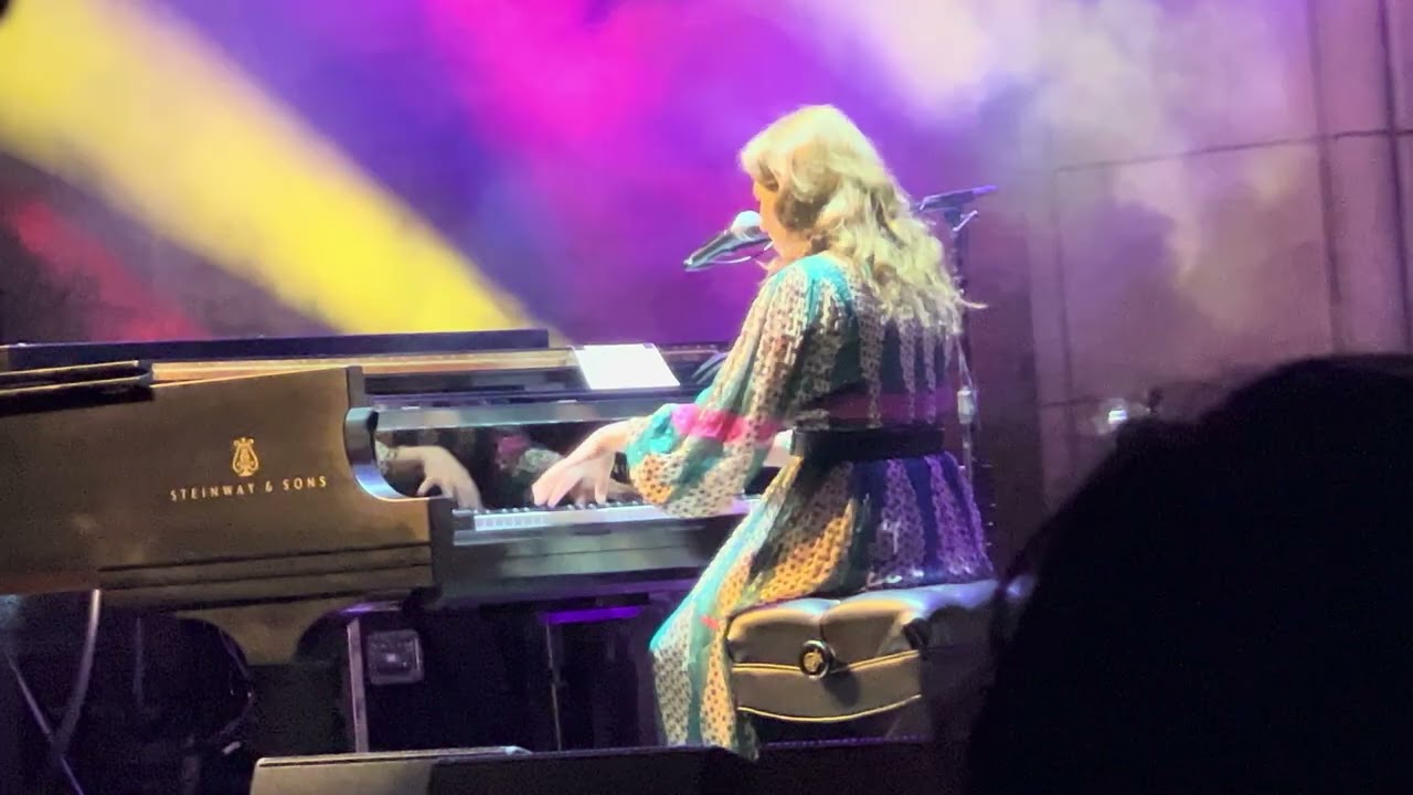 Regina Spektor - 2023.08.08 - Live @ The Mountain Winery, Saratoga, CA