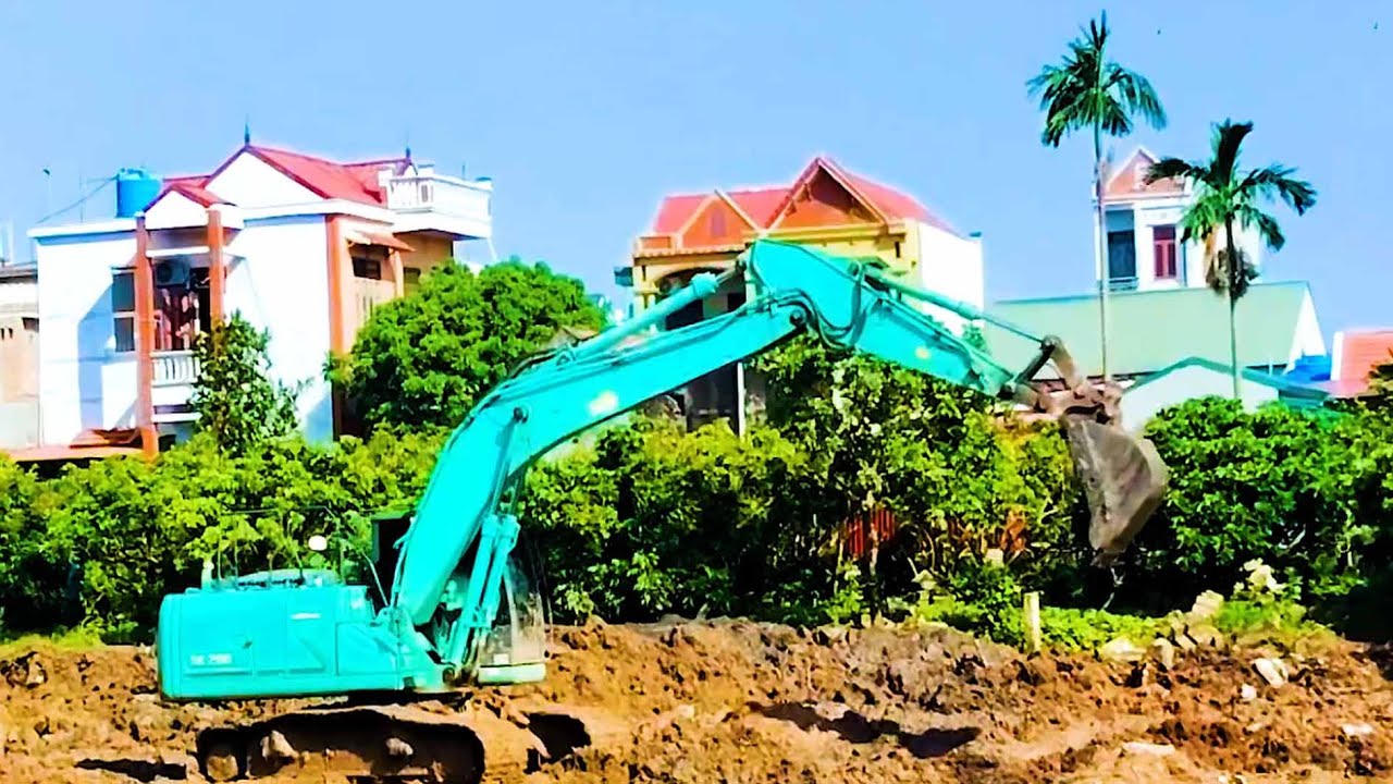 The perfect project starts again! Kobelco excavators, wheel loaders, bulldozers & dump truc