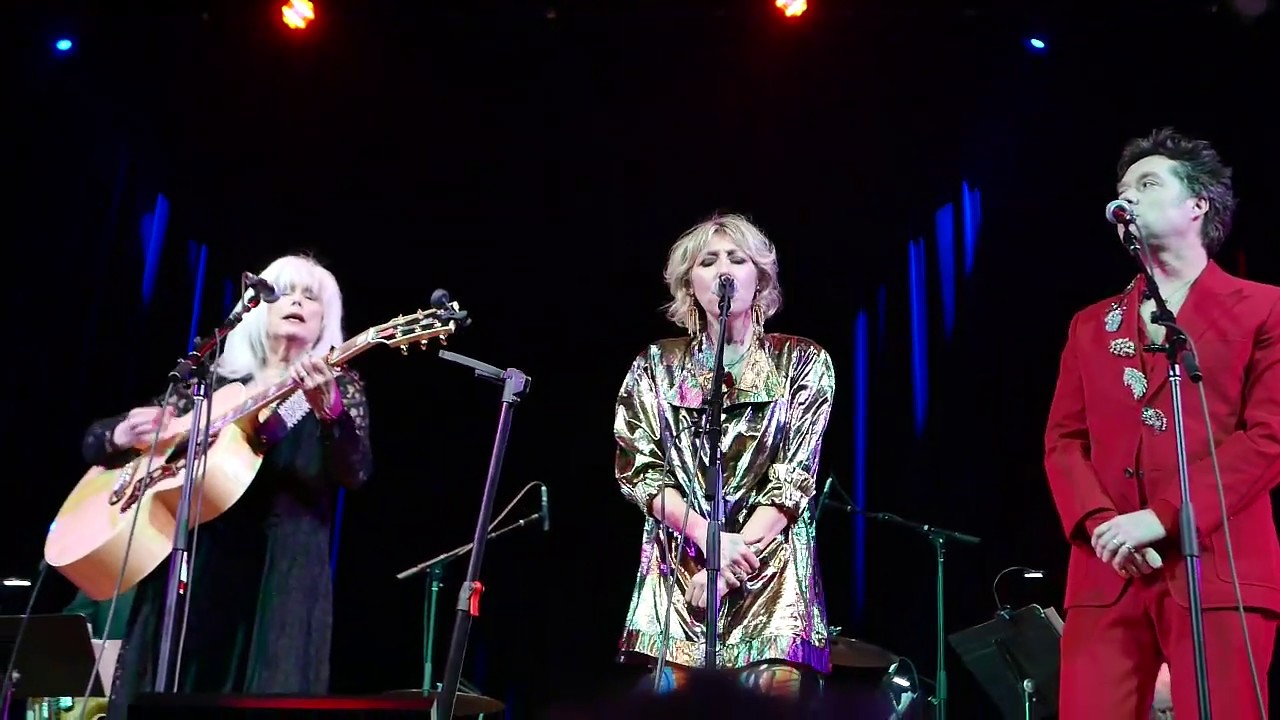 Emmylou Harris, Martha & Rufus Wainwright - Light in the Stable - NYC Town Hall 16-12-2018