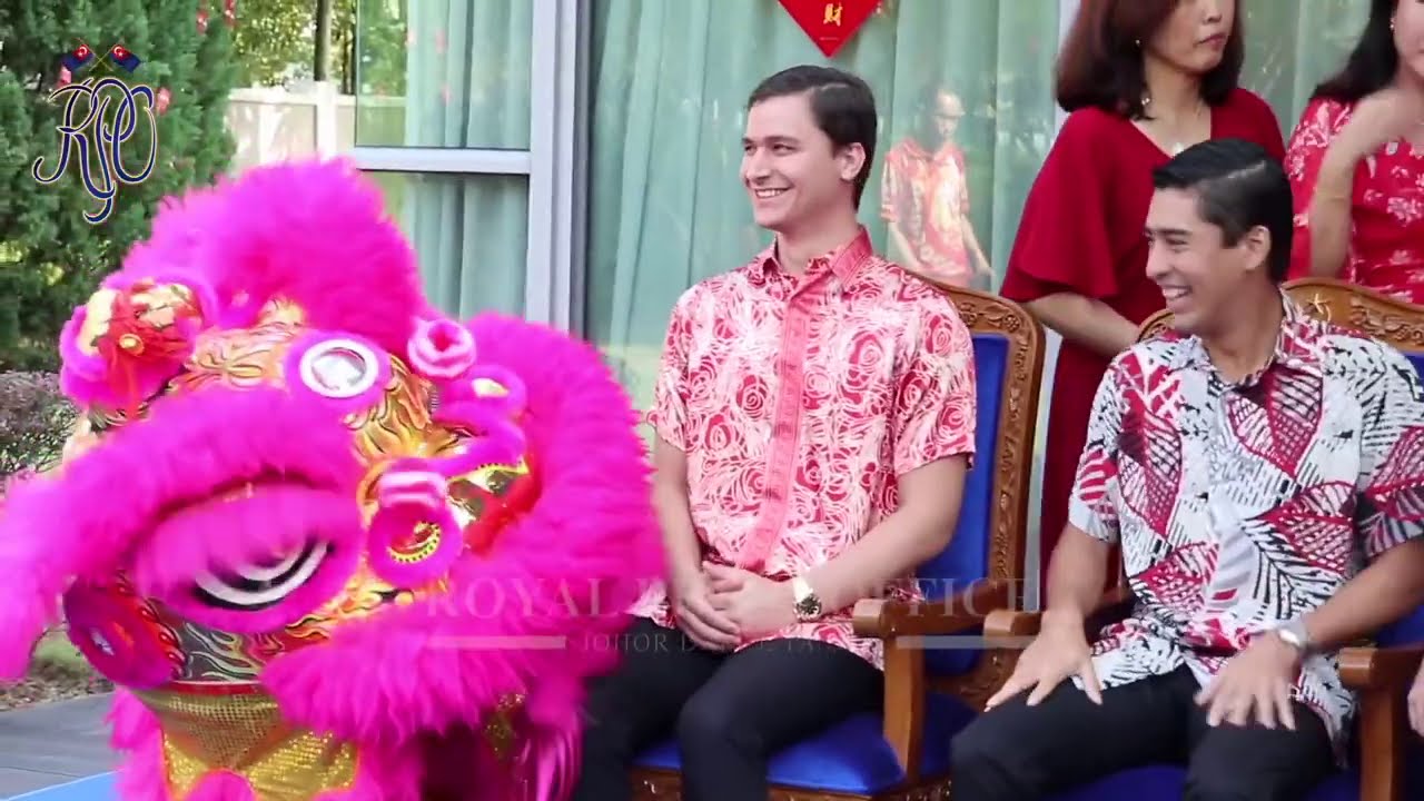 Dennis Verbaas uit Lisse, of Dato Dennis Muhammad Abdullah, echtgenoot van prinses Aminah van Johor