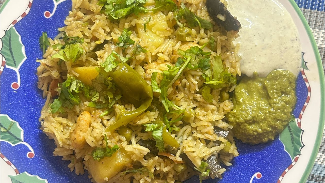 Yummy   Hara  masala  prawn pulao 