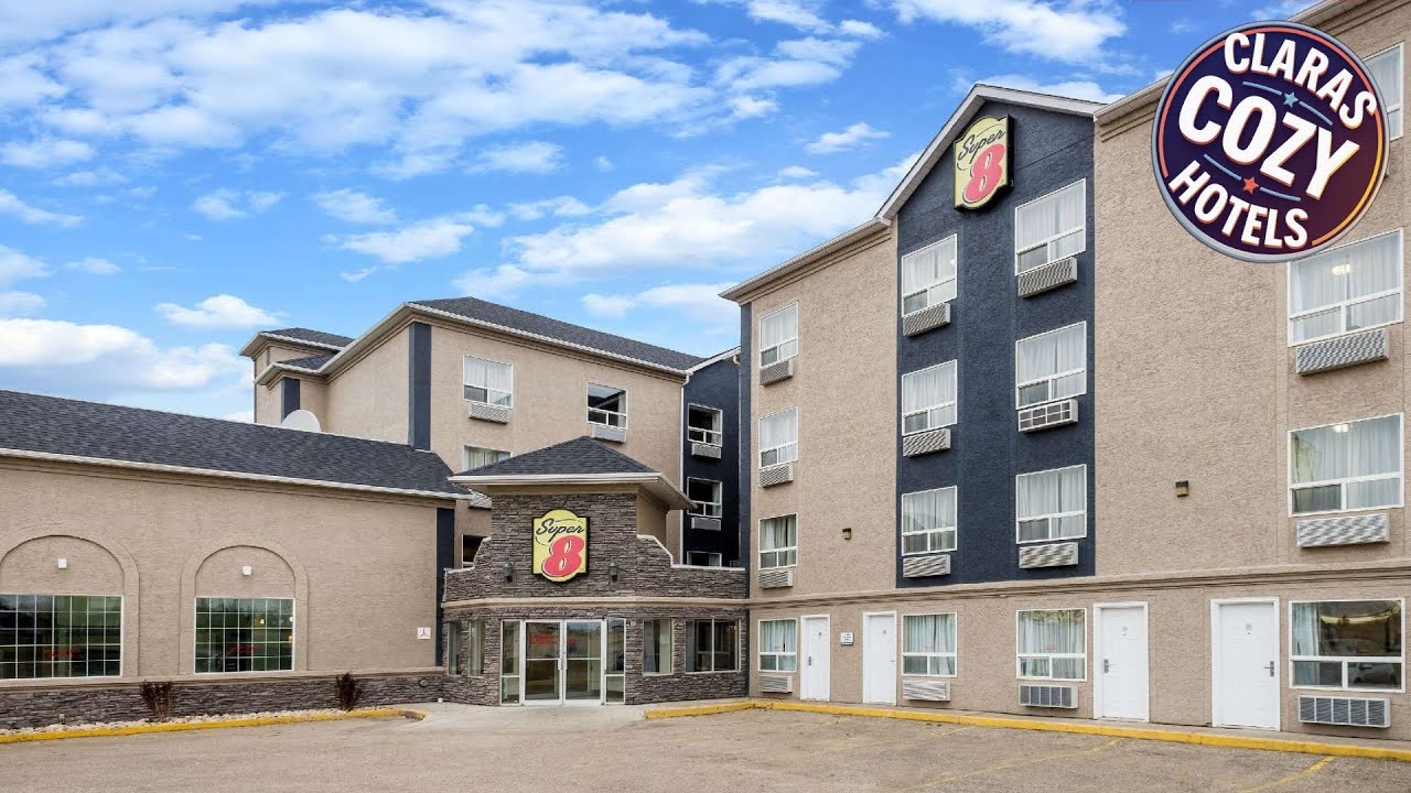 Super 8 By Wyndham Grande Prairie | Grande Prairie (AB), Canada | Hotel Review 🏩