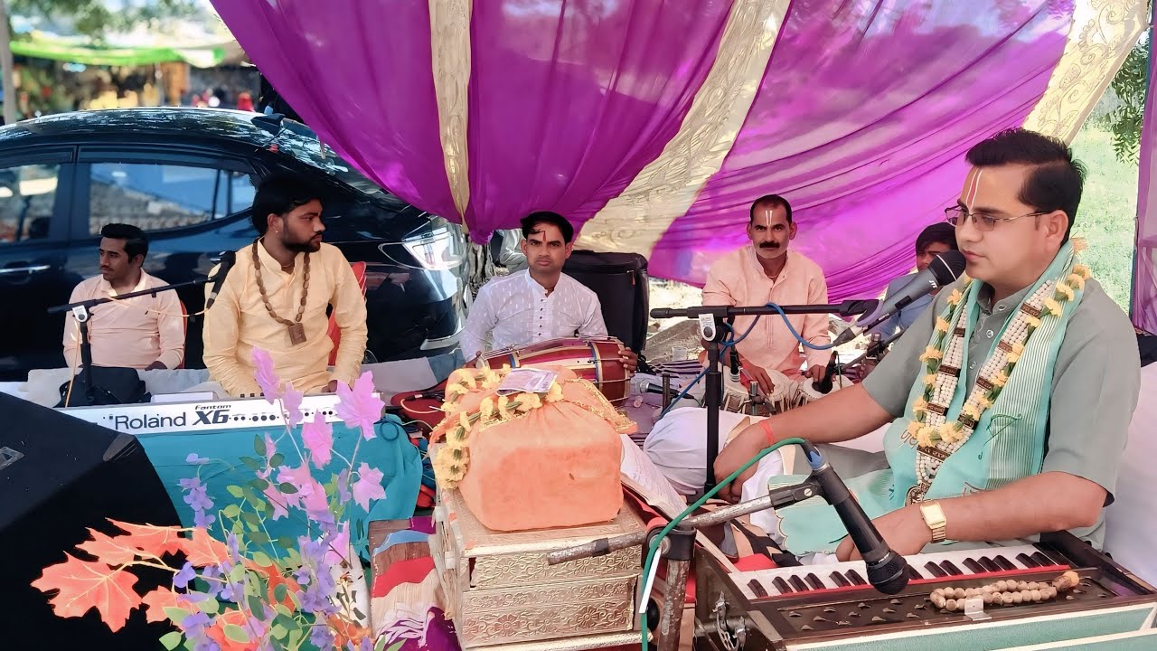 जय श्री राधे आज कथा का पांचवां दिन रानापुरा झाँसी 🙏🙏