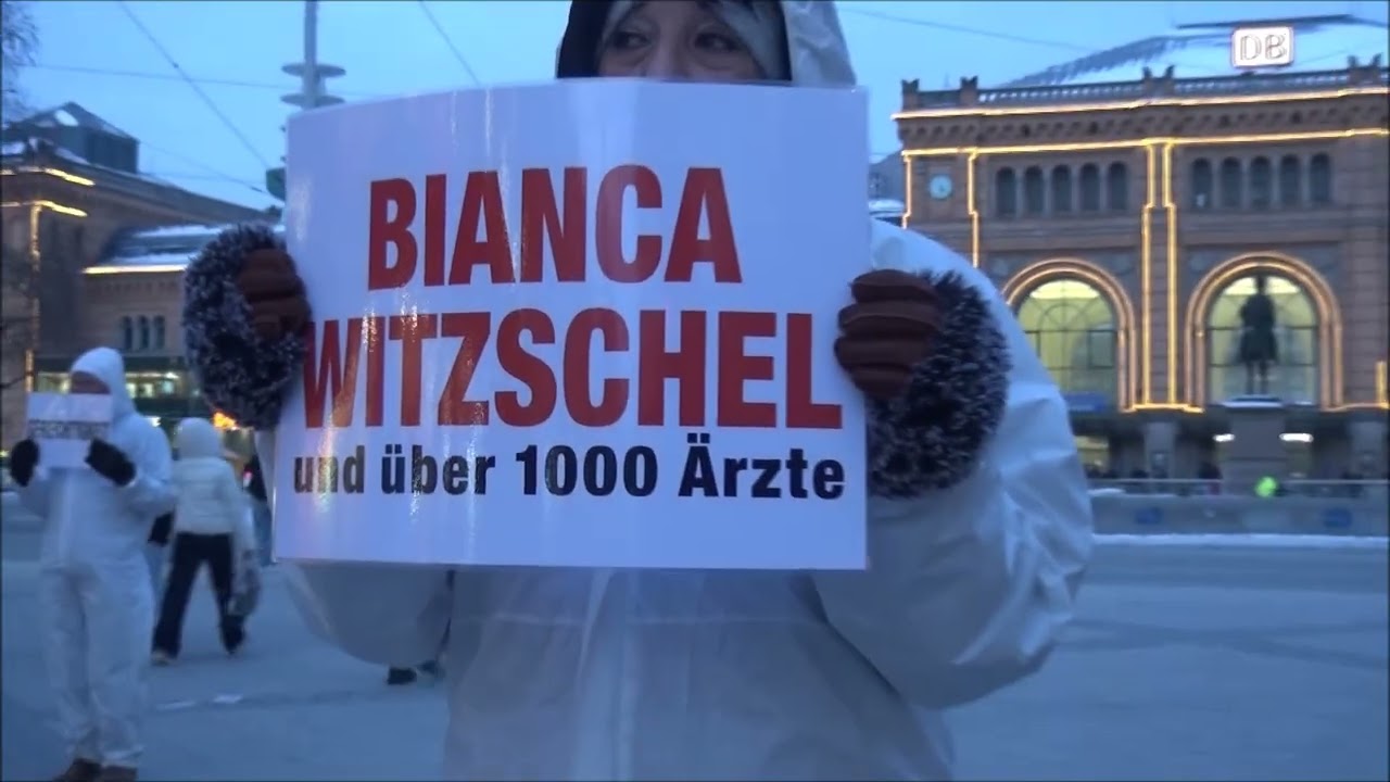 02.02.2026 Hannover. Die Schneemänner mit Würde stehen für Gerechtigkeit. Im Fall  Bianca Witschel