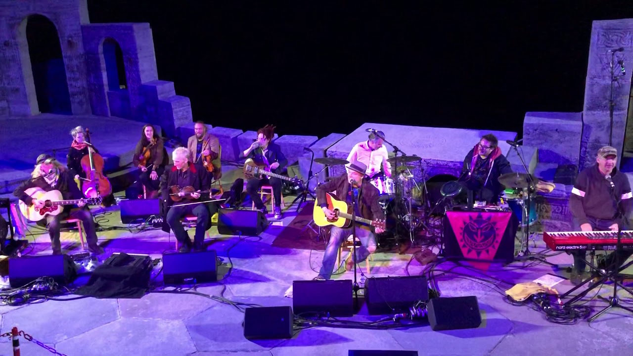 Levellers - Men An Tol - The Minack 09.05.19