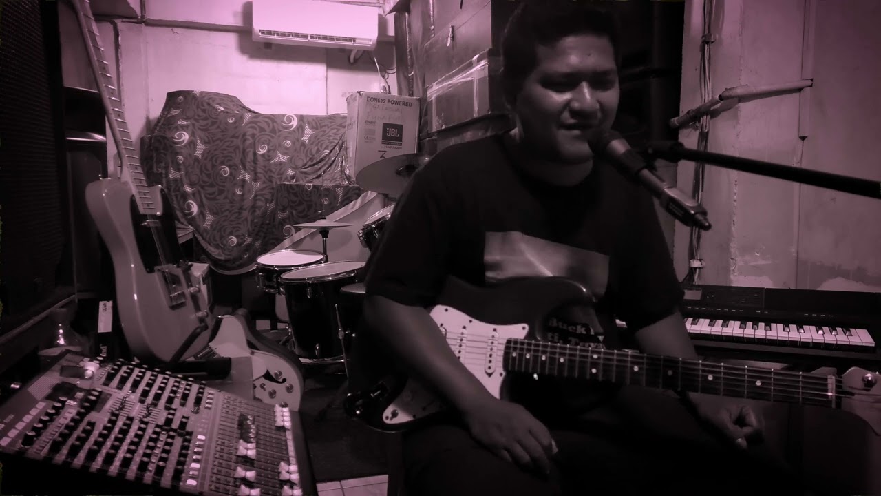 Lady Soul Live Cover by Alex Sosene