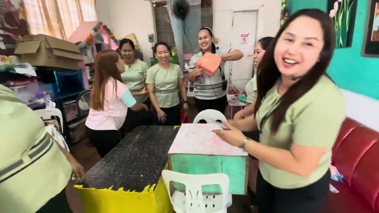 Ang trending na exchange gift 🎁 😅