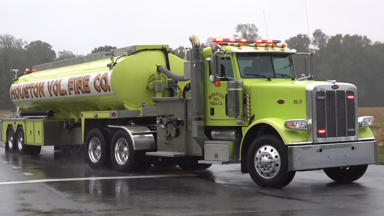 Houston Fire Company Tanker 527 Responding 