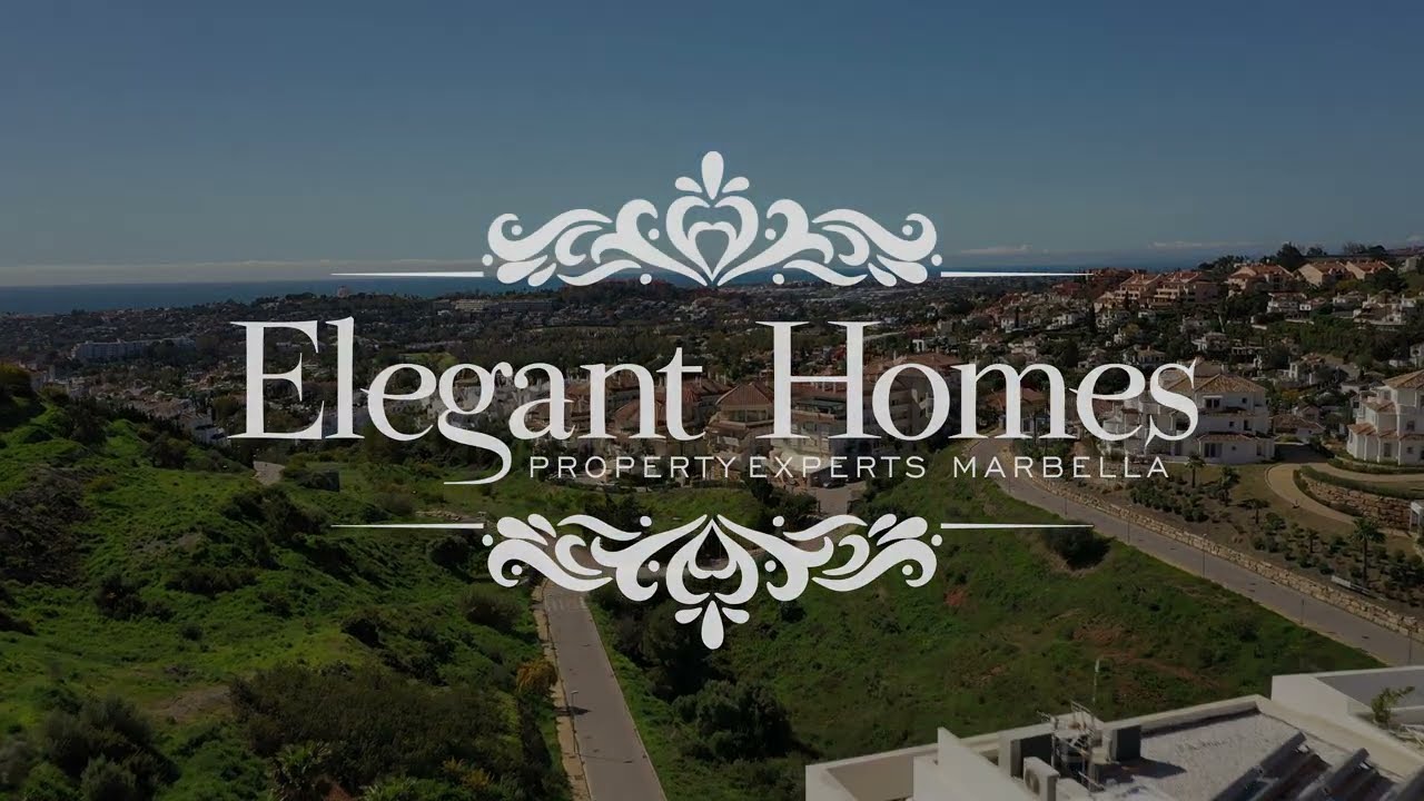 ICONIC SOUTH-FACING DUPLEX PENTHOUSE WITH PRIVATE SOLARIUM & POOL FOR SALE