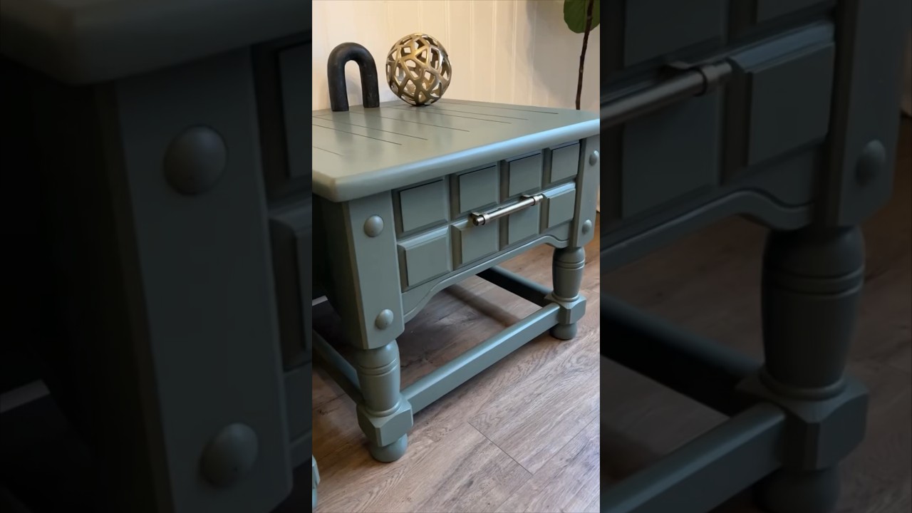 Refinishing End Tables! For Beginners!! #paintedfurniture #diy #howtopaintfurniture