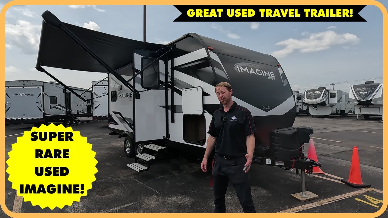 Super RARE Used Imagine! Previously Enjoyed 2022 Grand Design Imagine 17MKE