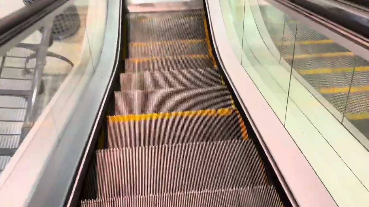 Sets of 4 Otis 506 Escalator in Campbelltown City Centre at 171-179 Queen Street Campbelltown.