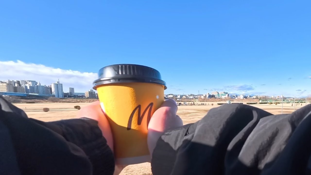 朝マックを食うぼっち