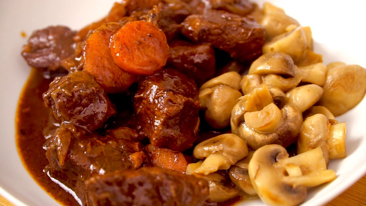 How To Make Boeuf Bourguignon (French Beef Stew With Red Wine)