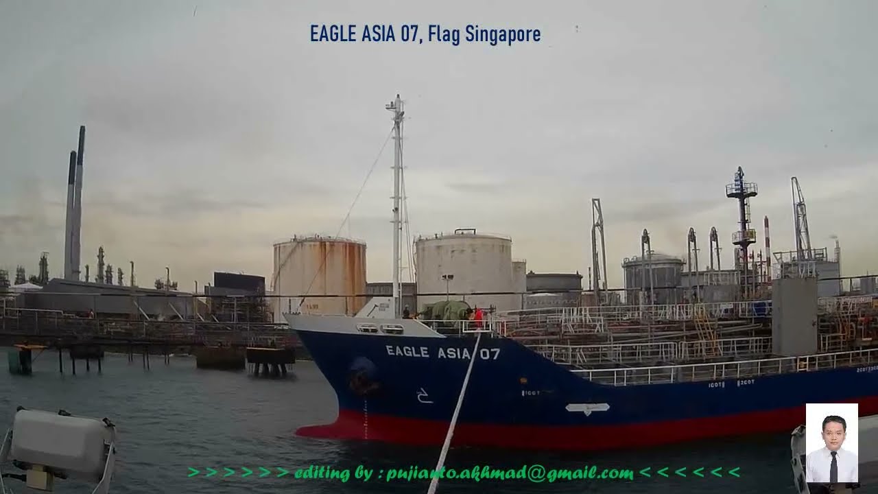 49. EAGLE ASIA 07, tanker chemical sailing from Singapore Port, Shell Pulau Bukom