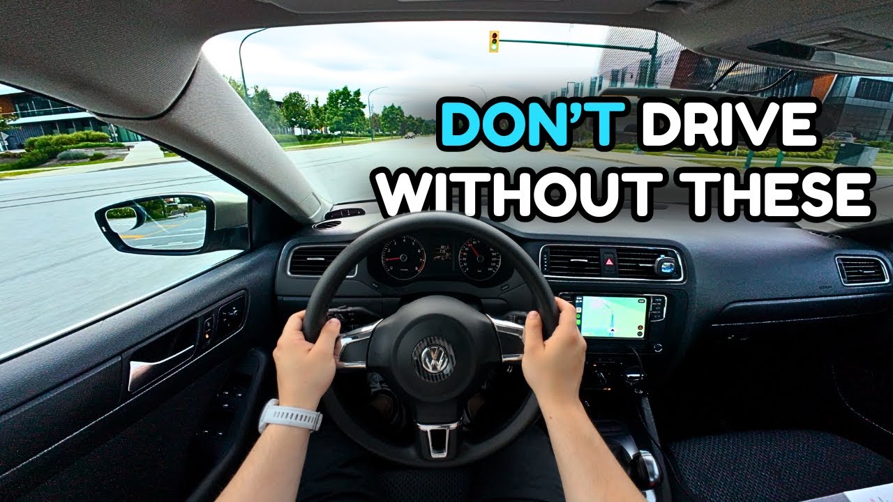 10 Things Every Driver Should Keep in Their Car