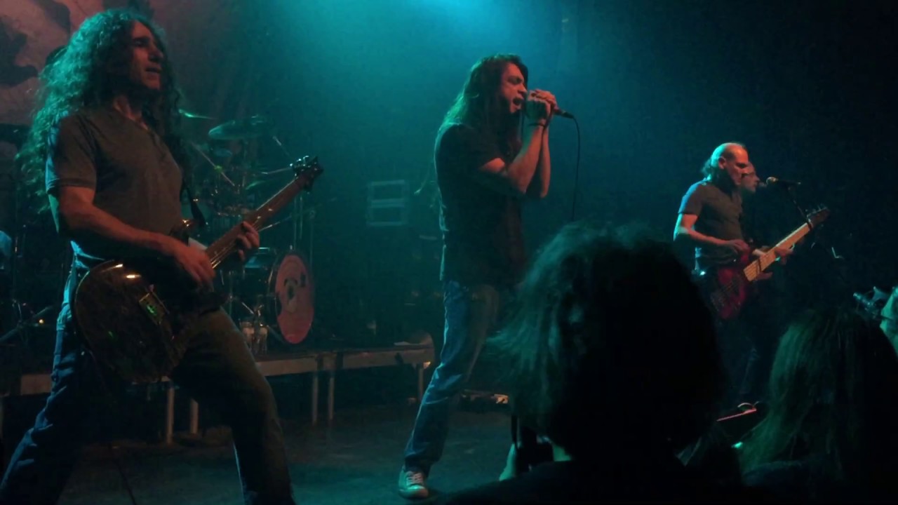 Fates Warning performs 