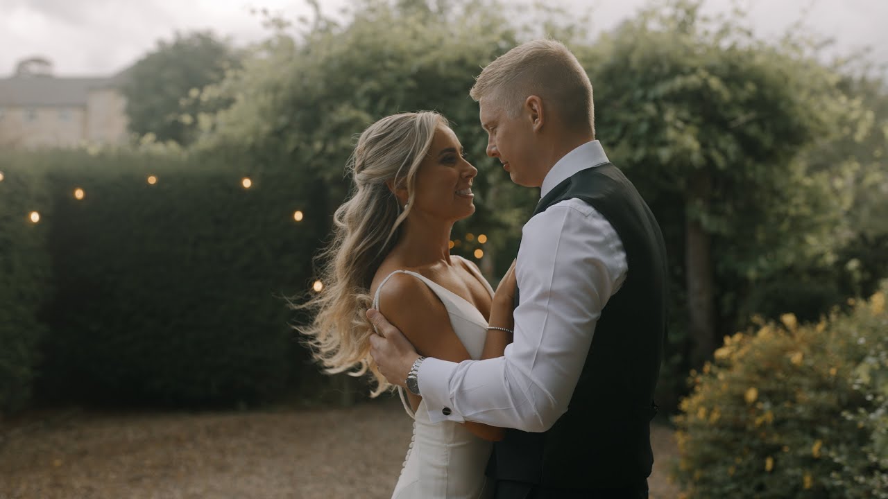Victoria & James | Sneaton Castle