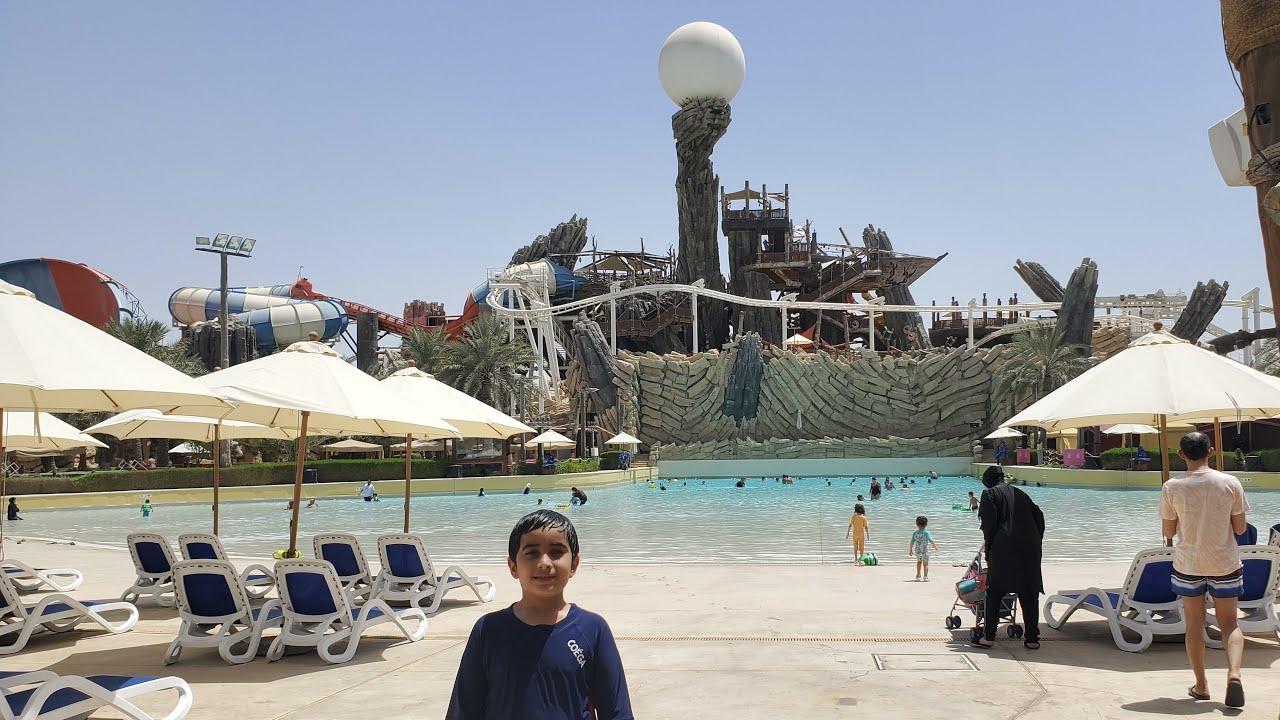 Yas Waterworld || Best Waterpark in the UAE ||Abu Dhabi, UAE