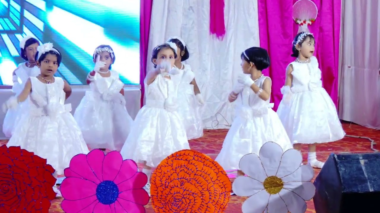 FAMILY THEME BY LKG-A GIRLS