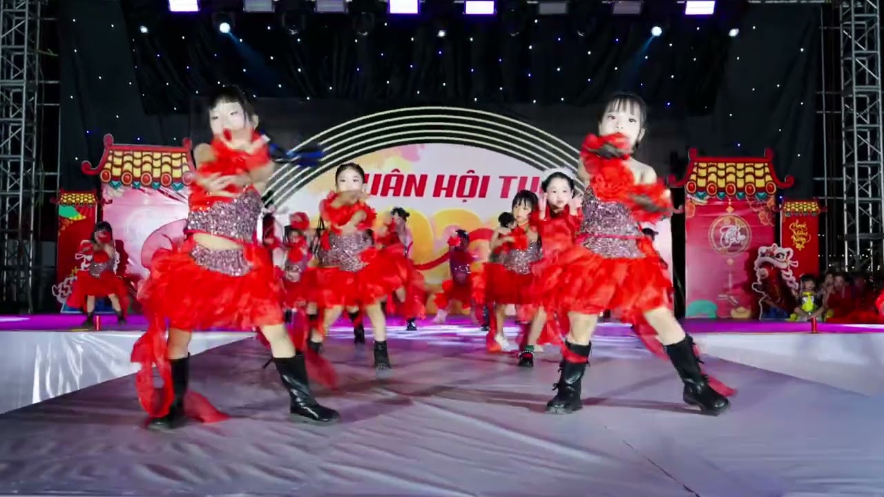 Nhảy Cherry Cherry #nhaytreem #mua #dance #phuongchi #nhimyeu