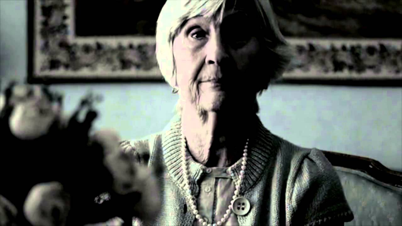 COURT M&Eacute;TRAGE LE TROU NOIR - UN FILM DE ADAM AYARI