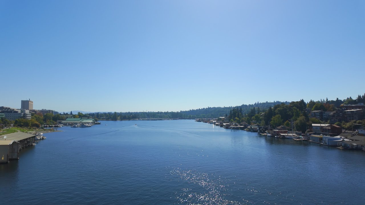 Walking Seattle - A Walk Around Portage Bay, 2025