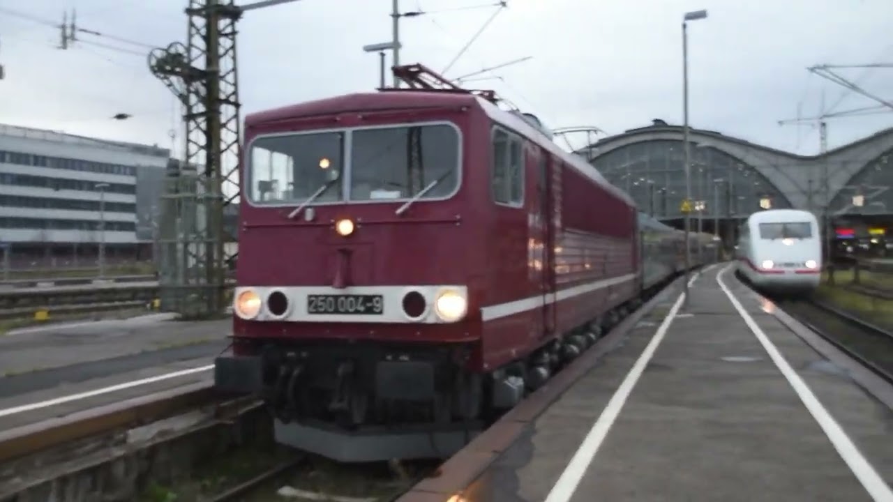 bunte vielfalt aus Sachsen SDZ mit 250 004 und 52 8141 mit SDZ im Elbtal DBVC 189er CDC 383 388 Lokz