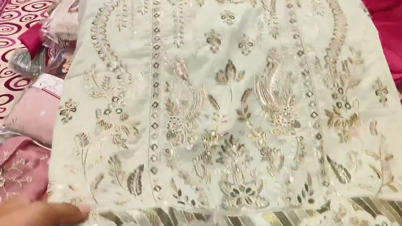 Party wear in offer 🎁 contact 6303754101 location 📍 TALAB KATTA CHARMINAR HYD partywear ragenablepri