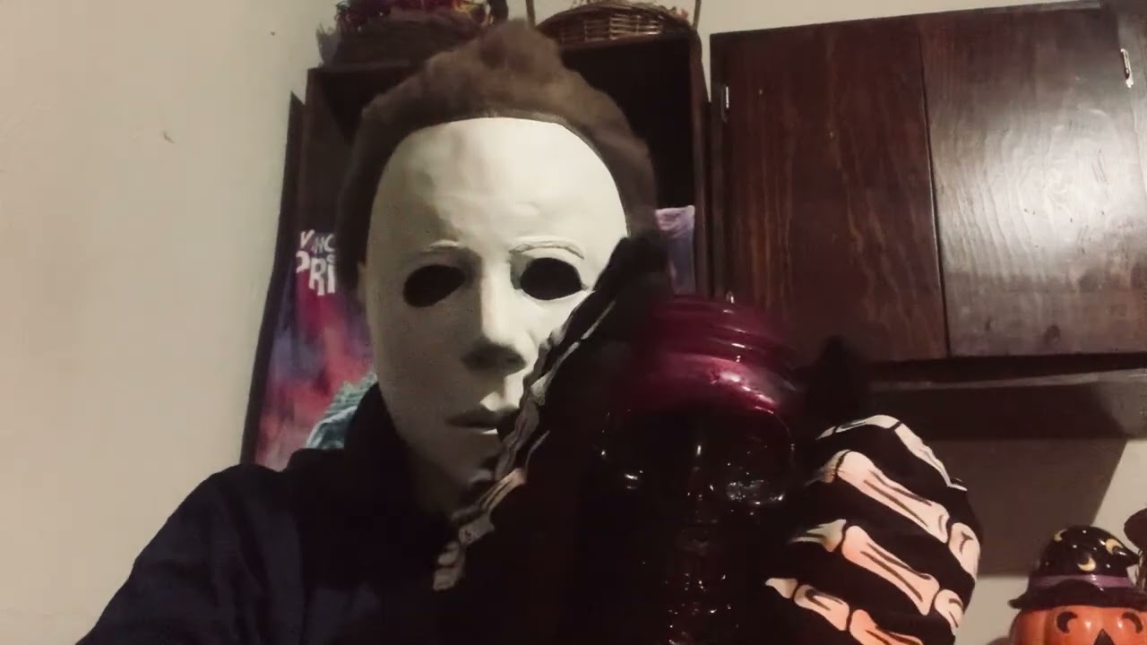 Fall sleep with Michael Myers 🎃 Halloween ASMR🎃