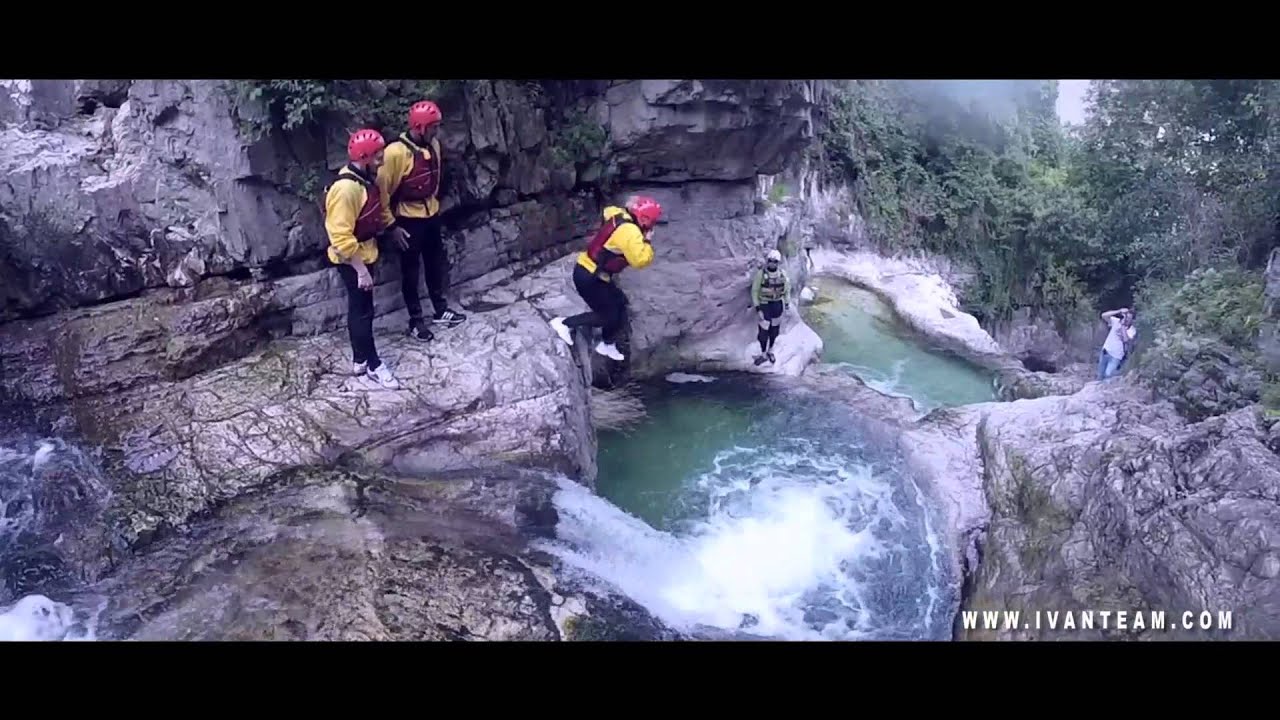 ADDIO CELIBATO IN RAFTING