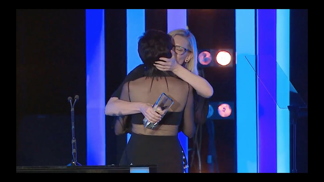 Crystal Lucy Awards 2016 Cate Blanchett full Presentation and Hylda Queally Honoree (High Quality)