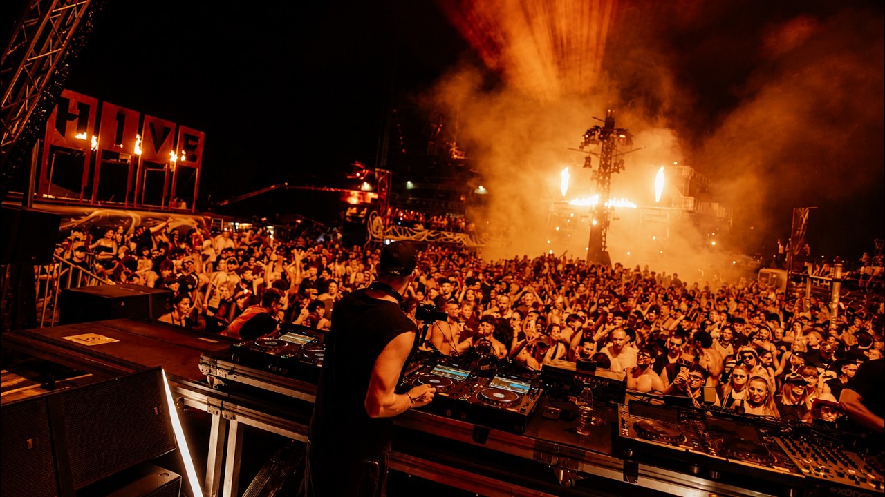 BEN KLOCK @ HIVE Festival 2026 | JUNKYARD