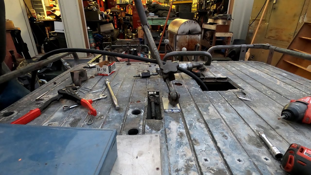 Chuck's Mule Part 3  M274 Mule Steering Support Repair