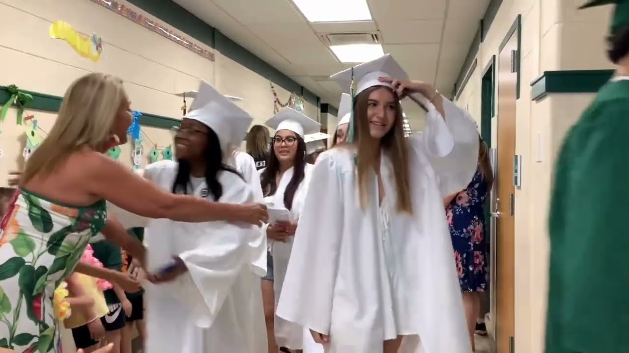 Amosland 2024 Senior Clapout