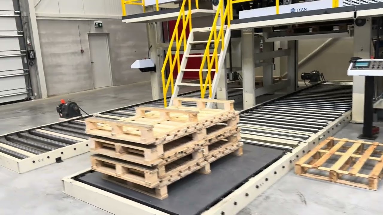 Introduction of the LYAN-1850 solid board laminator