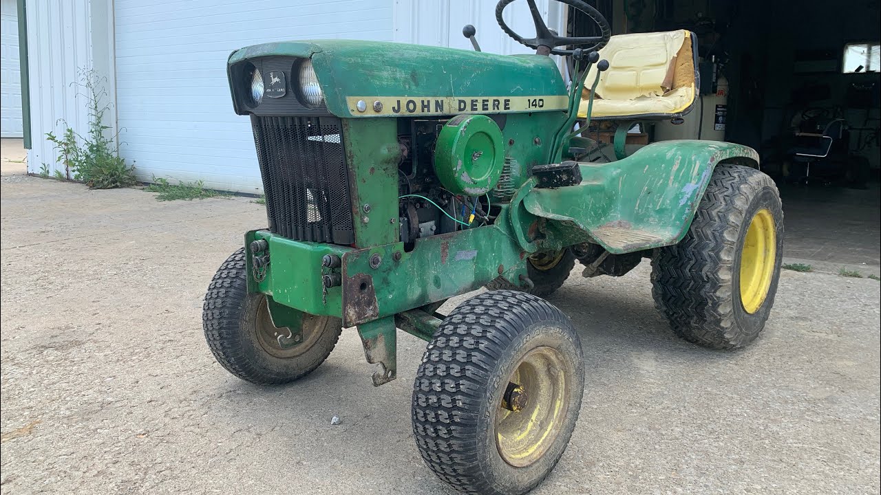 1968-1974 John Deere 140 information as well as 1970-1971 120 information (Yearly Changes)