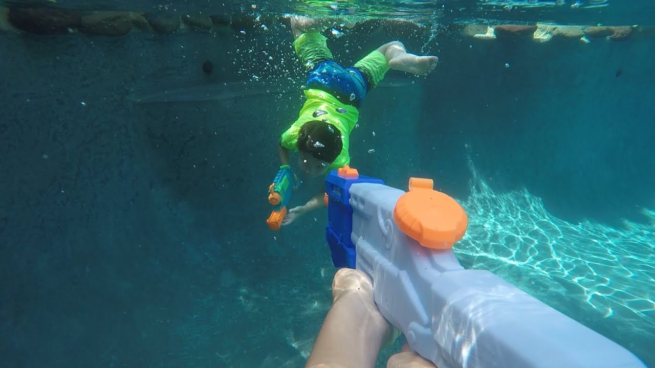 Nerf War: Super Soaker Battle 2 (First Person Shooter)