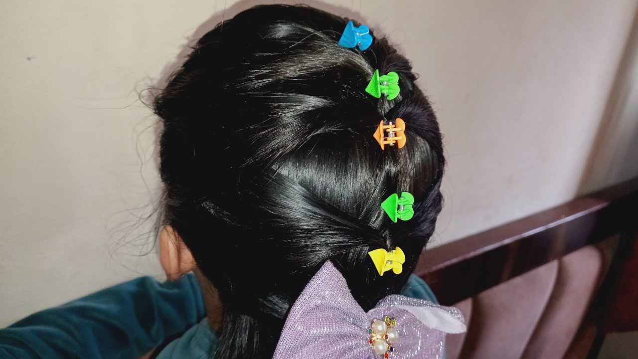 2 ਮਿੰਟ ਵਿੱਚ ਹੋਣ ਵਾਲਾ ਹੇਅਰ ਸਟਾਈਲ || Beautiful Hairstyle || #easyhairstyle 