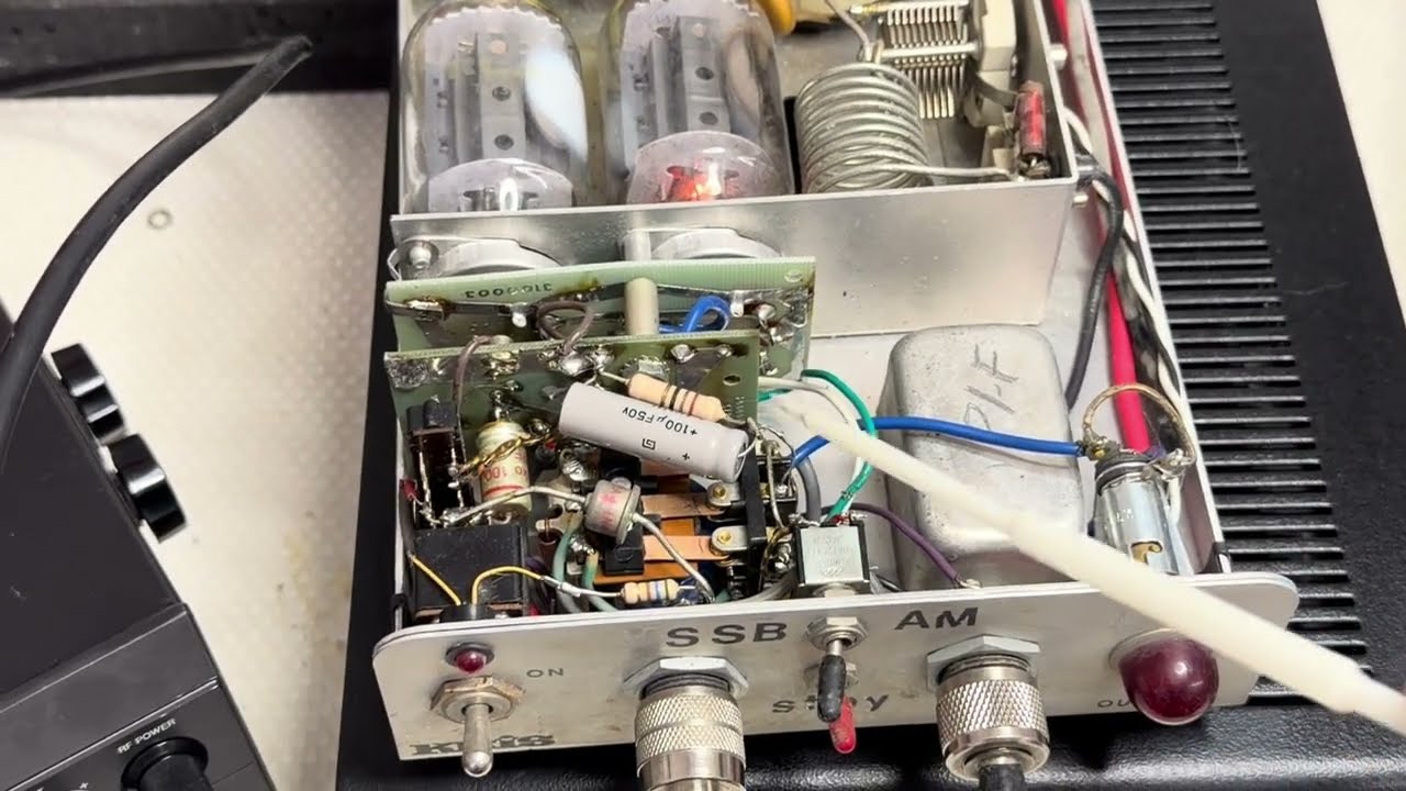 KRIS 300M tube mobile RF-linear amplifier