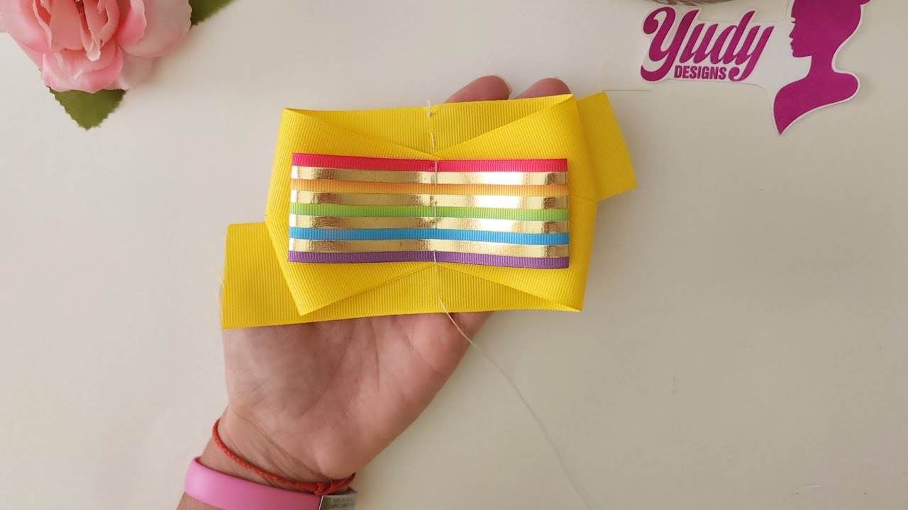 Easy Ribbon Bow with Template | Como hacer un Mo&ntilde;o con Molde, f&aacute;cil y r&aacute;pido. Mo&ntilde;o para Ni&ntilde;as