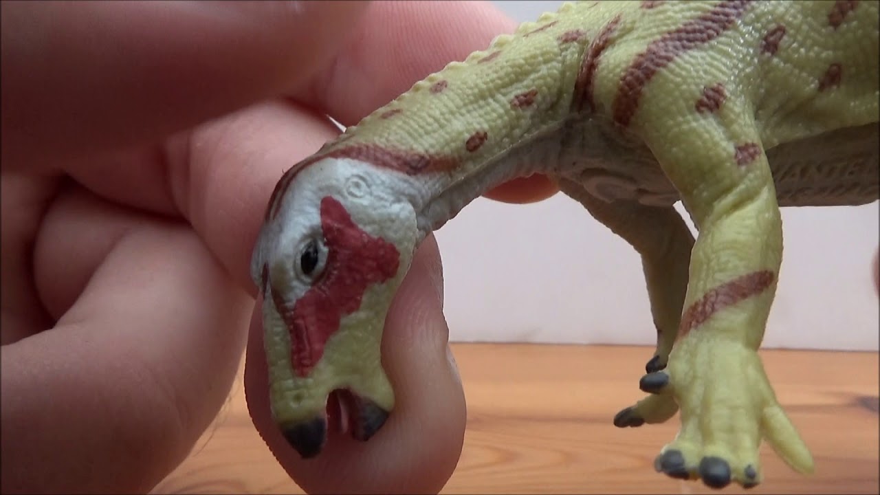 CollectA 2018 Mantellisaurus (Drinking) Review