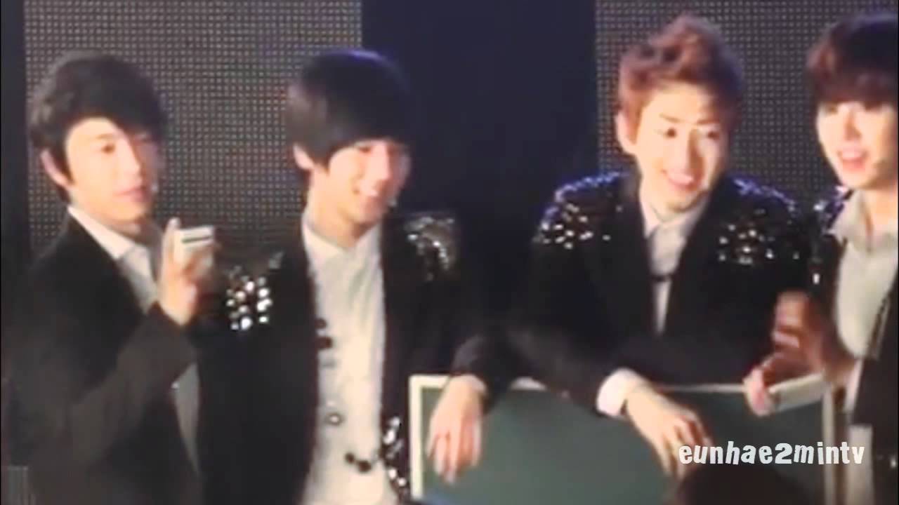 Eunhae moment #164 [Getting attention from you]