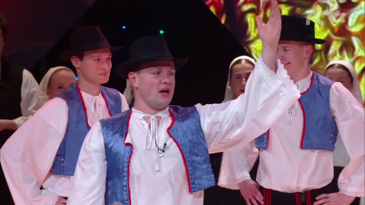 Folklórny súbor Technik STU - Zem spieva