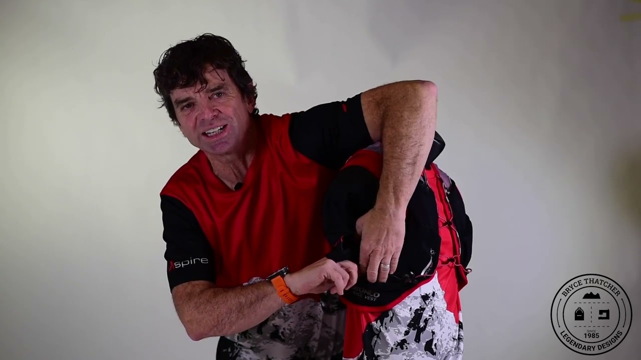 A Look at the UltrAspire Bronco Race Vest