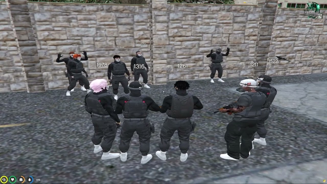 MAN IN BLACK VS FRANCHINI [EMERALS RP] Cane pazzo ABBUSED BY /MARK