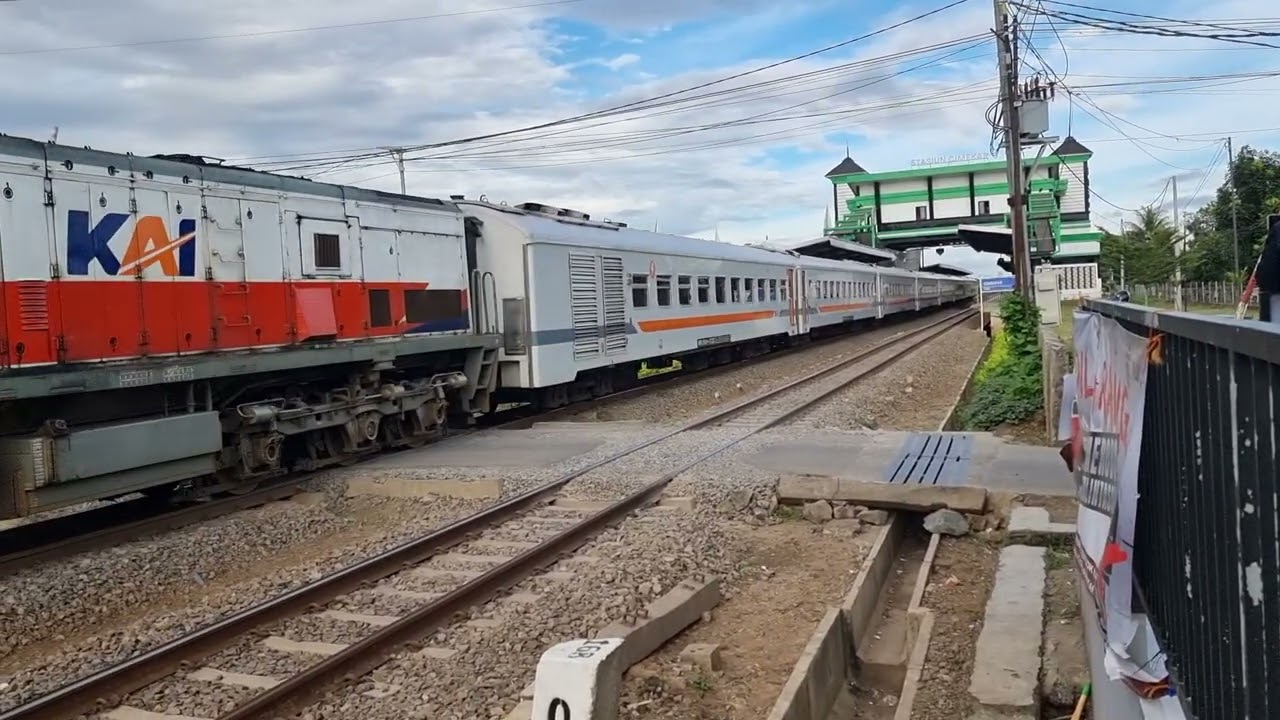 @wandTau-ru8uu Baraya miheulaan deui #keretaapi 